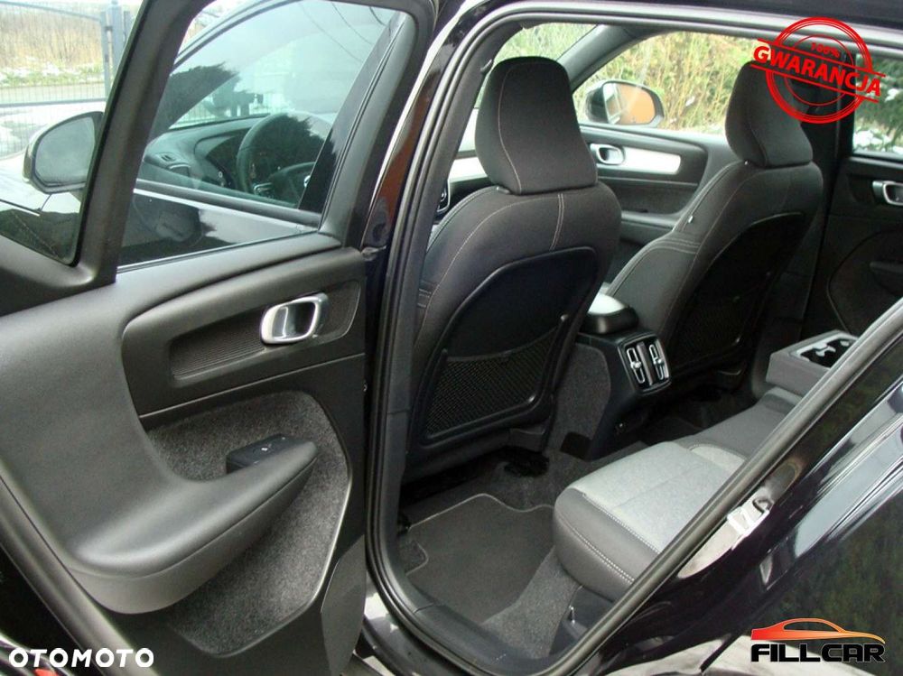 Volvo XC 40 B3 Ultra Dark - 18