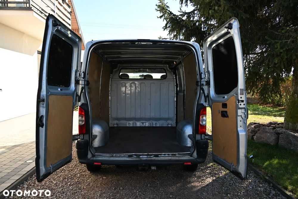 Opel Movano - 11