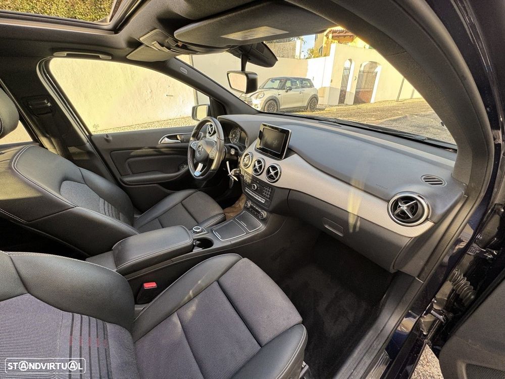 Mercedes-Benz B 180 d Style Plus Aut. - 26