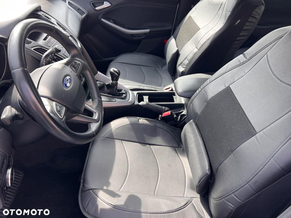 Ford Focus 1.0 EcoBoost Edition - 12