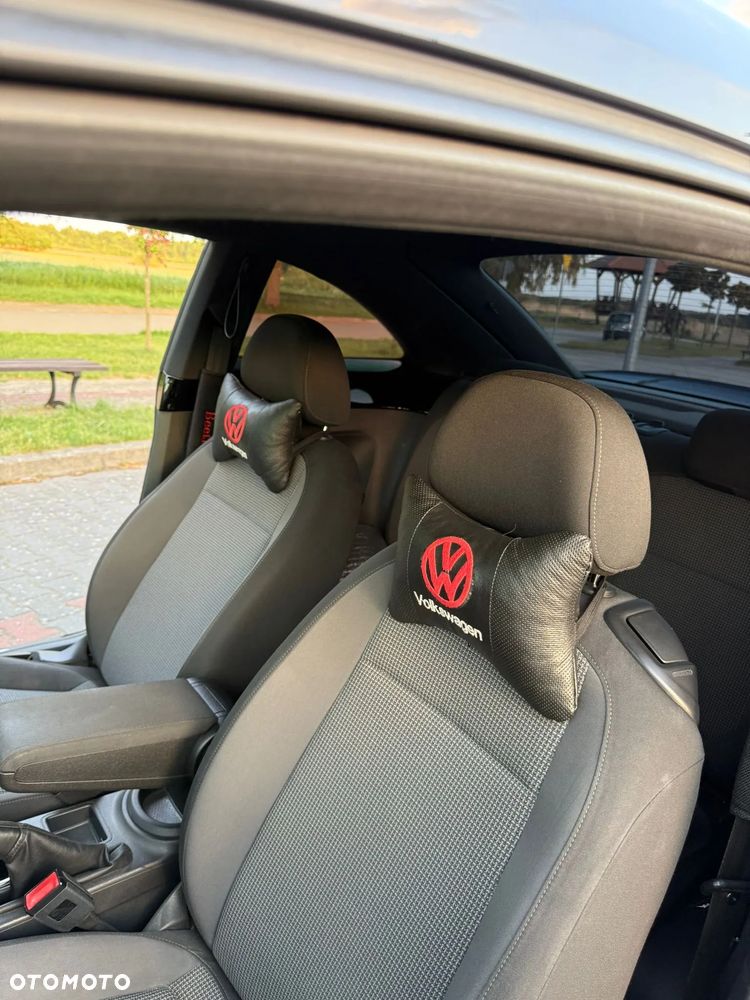 Volkswagen Beetle 1.6 TDI - 19