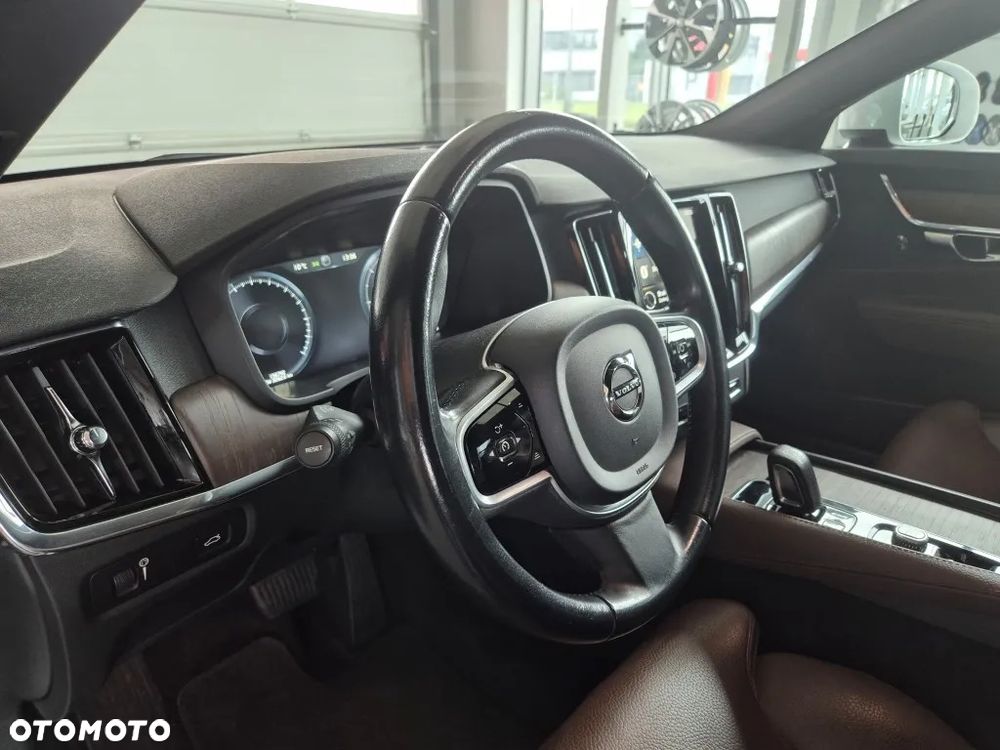 Volvo V90 Cross Country D5 AWD Pro - 8