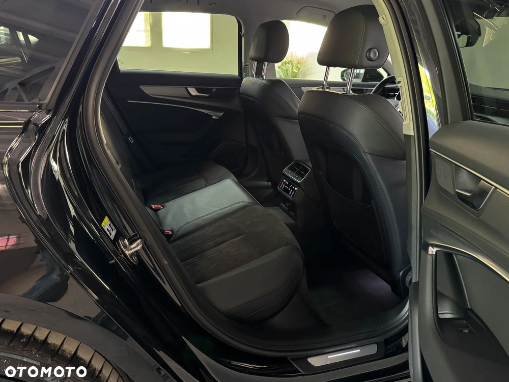 Audi A6 Avant 40 TDI quattro S tronic S line - 30