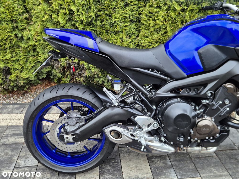 Yamaha MT - 11
