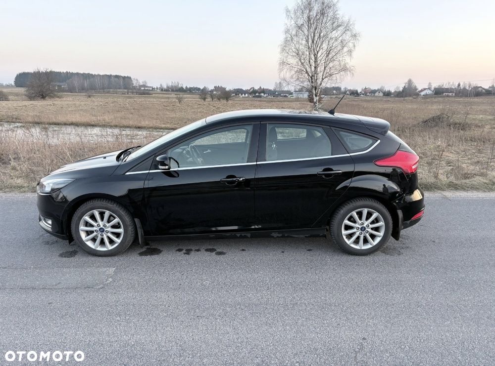 Ford Focus 1.5 EcoBoost Titanium ASS - 6