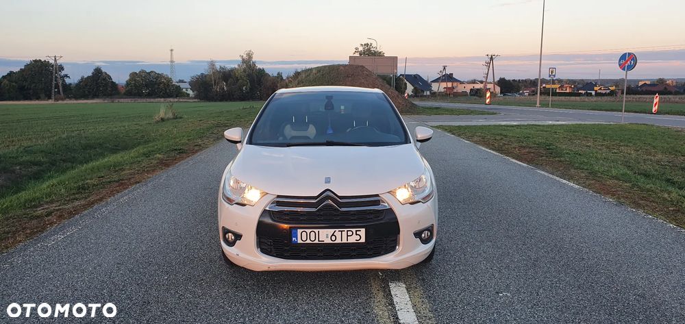 Citroen Ds4 2014 photo 2