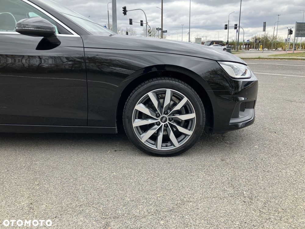 Audi A4 Limousine - 22