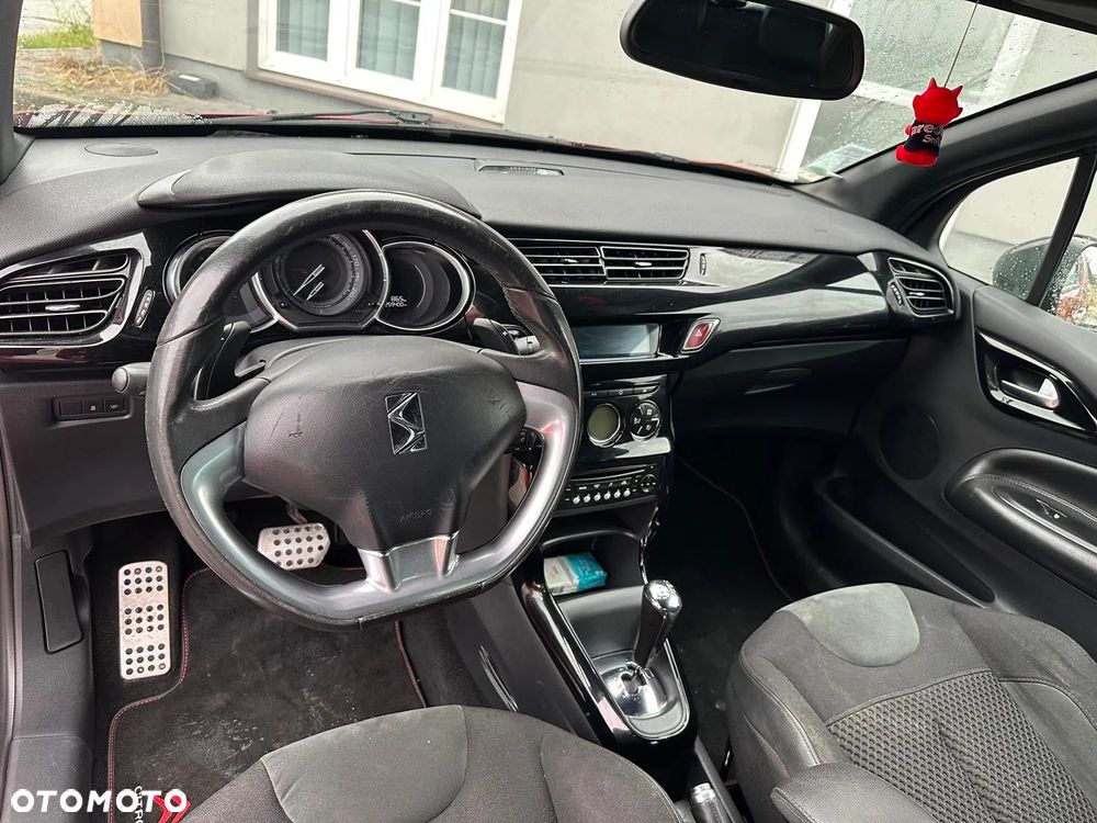 Citroën DS3 Cabrio e-HDi 90 FAP EGS6 SoChic - 16
