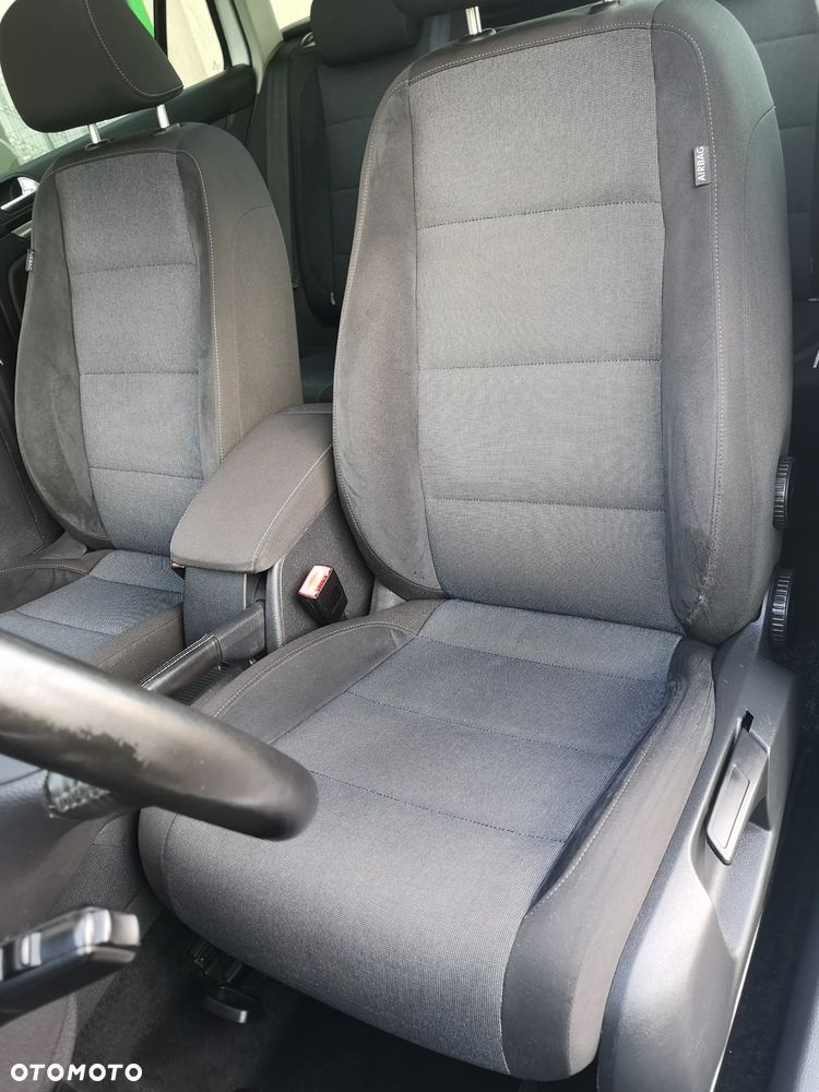 Volkswagen Golf 1.4 TSI Style - 26