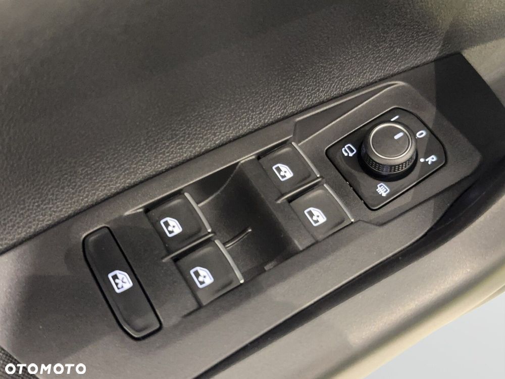 Volkswagen Taigo 1.0 TSI Style DSG - 11