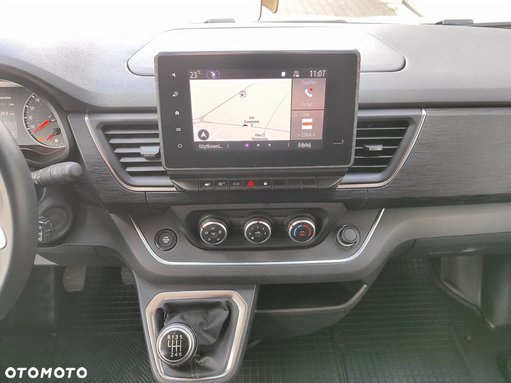 Renault Trafic 2.0 dCi Escapade - 13