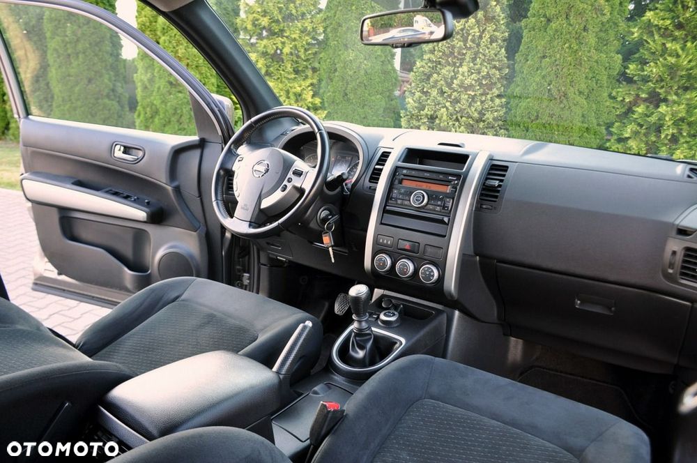 Nissan X-Trail - 24