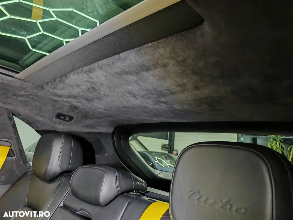 Porsche Cayenne Turbo - 29