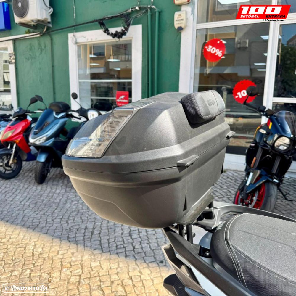 Sym Cruisym 125 - 19