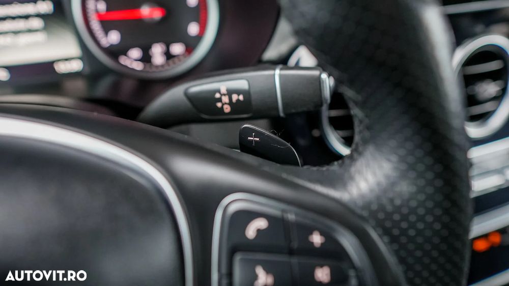 Mercedes-Benz GLC 250 d 4Matic 9G-TRONIC - 16