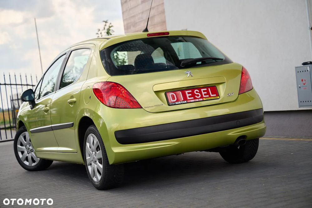Peugeot 207 - 7
