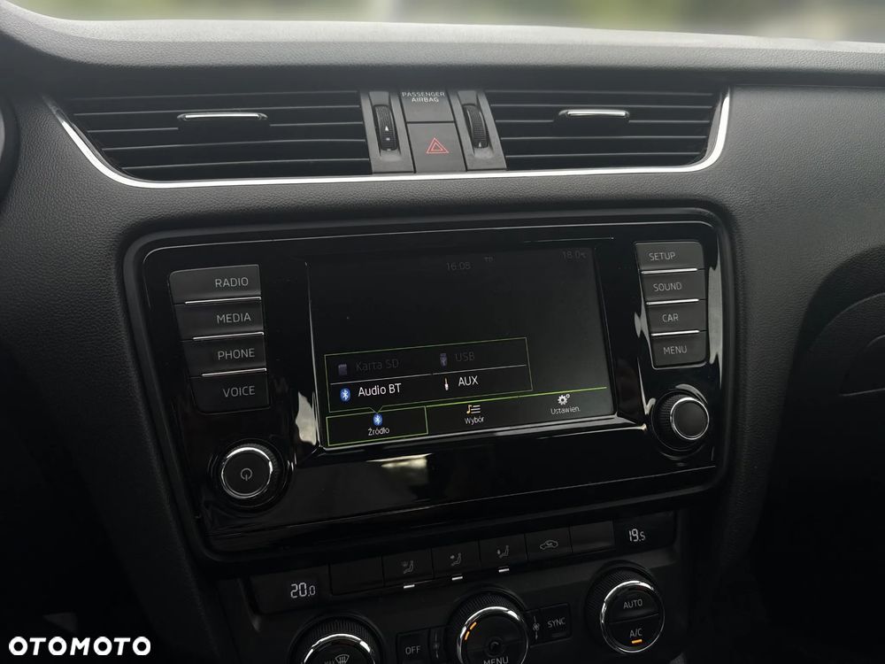 Skoda Octavia 2.0 TDI Style DSG - 21