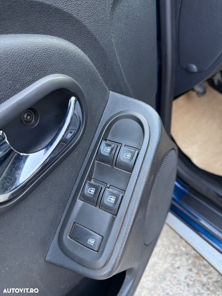 Dacia Duster TCe 125 2WD Prestige - 32