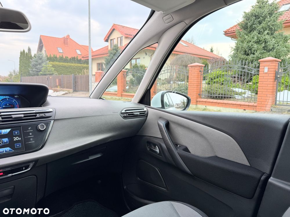 Citroën C4 Grand Picasso - 10