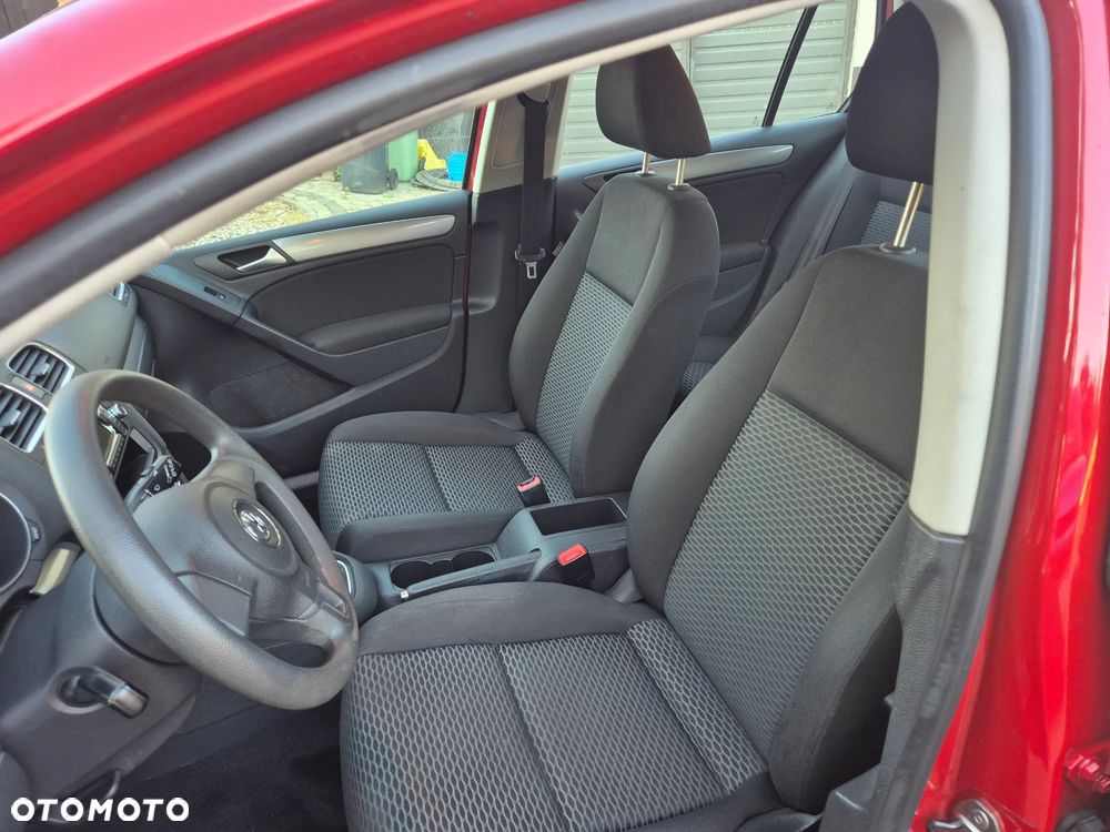 Volkswagen Golf - 13