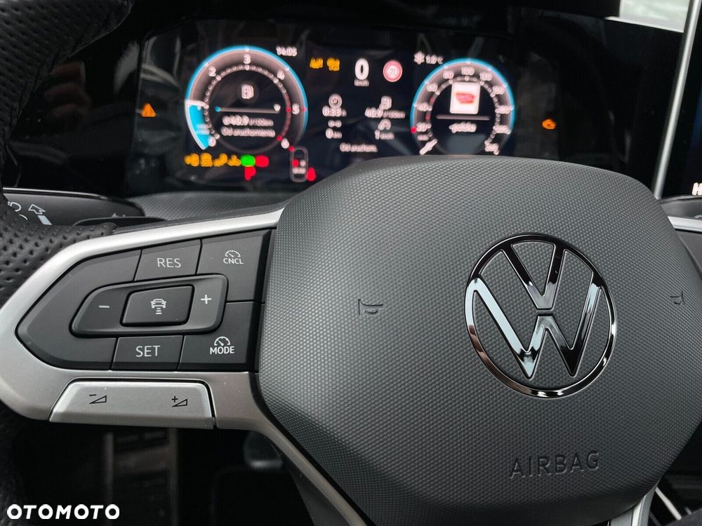 Volkswagen Golf Variant 2.0 TDI R-Line Plus DSG - 16