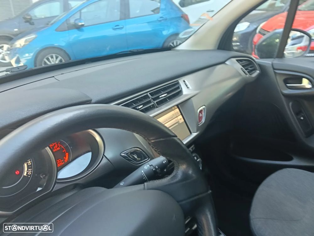 Citroën C3 1.2 VTi Seduction J16 - 14
