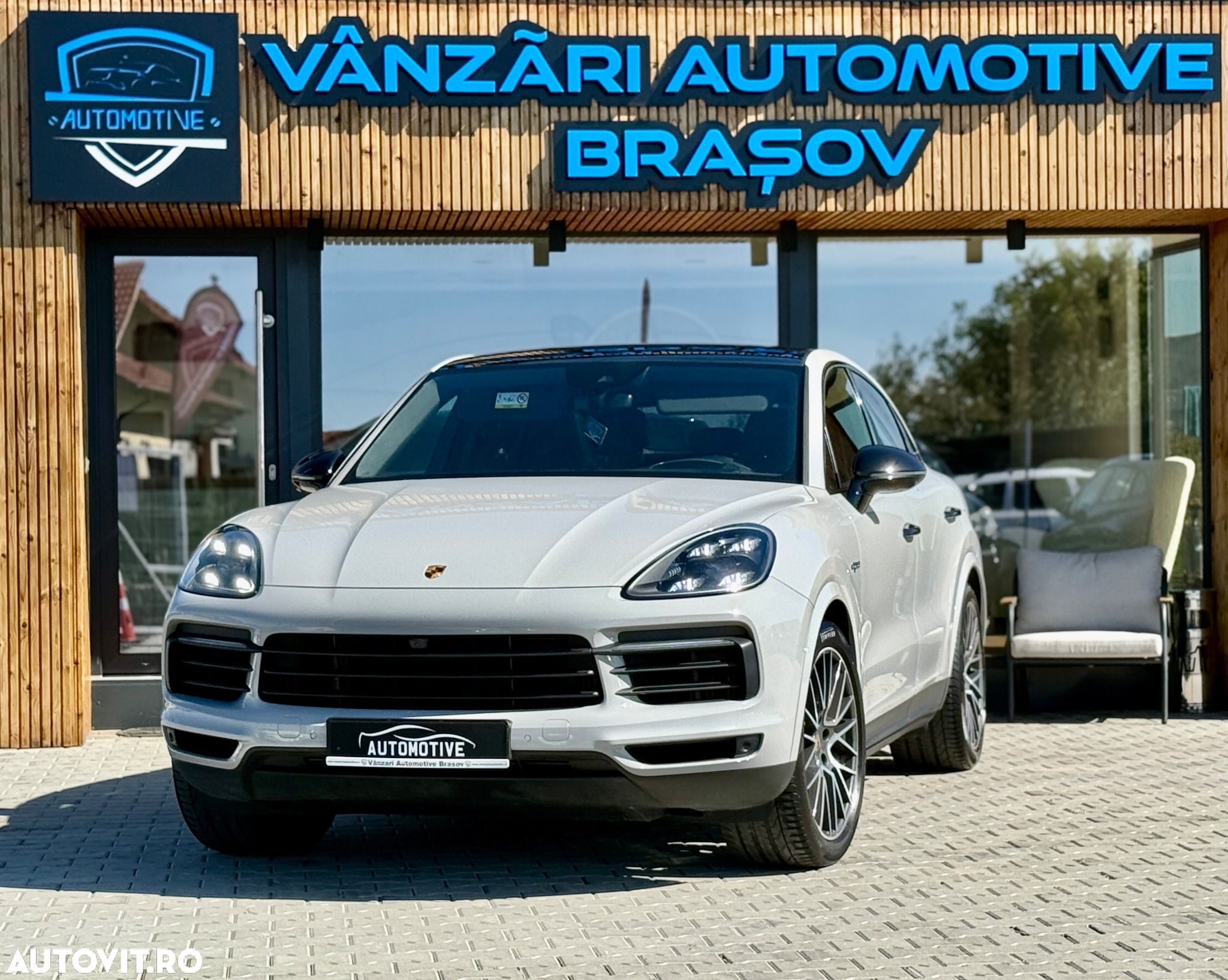 Porsche Cayenne Coupe E-Hybrid Tiptronic S Platinum Edition - 1