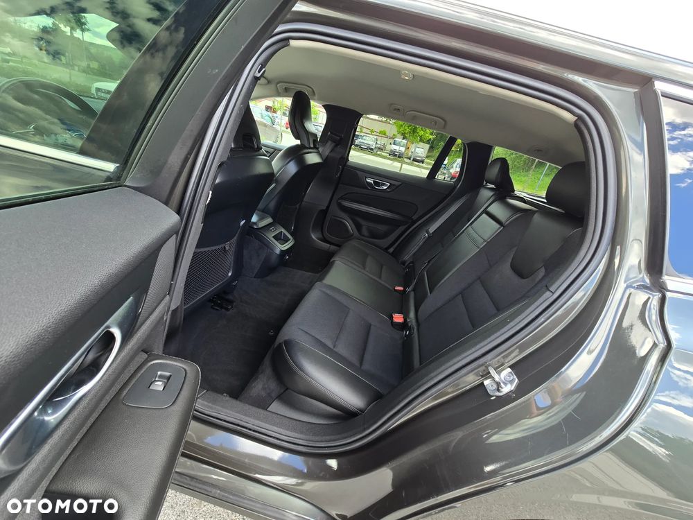 Volvo V60 - 12