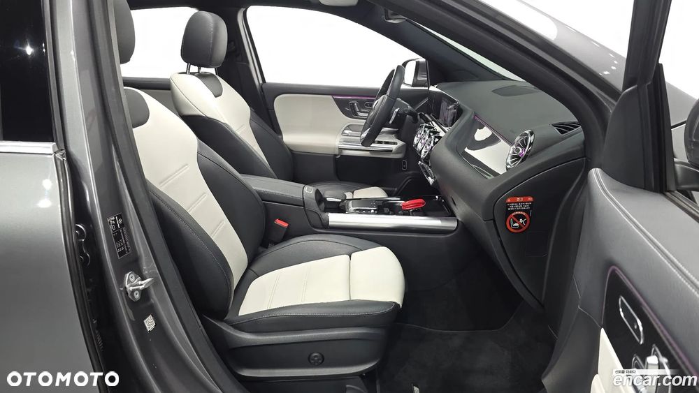 Mercedes-Benz GLA 250 4Matic 8G-DCT AMG Line - 10