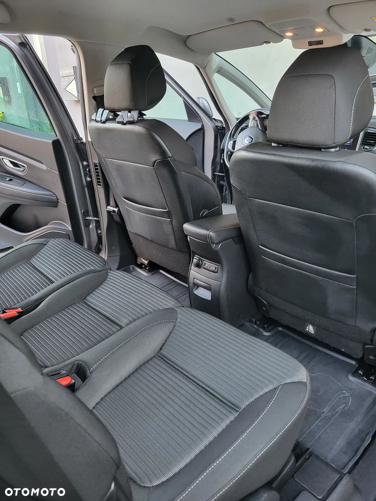 Renault Scenic - 24