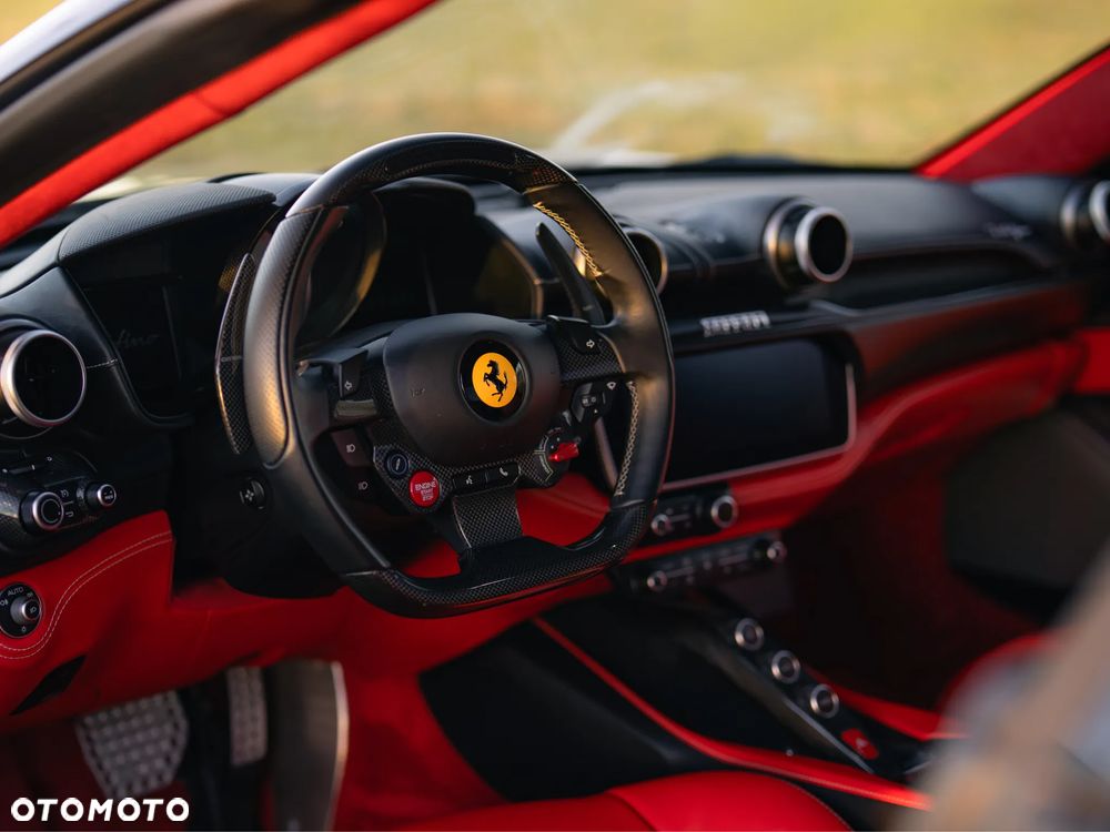 Ferrari Portofino - 8