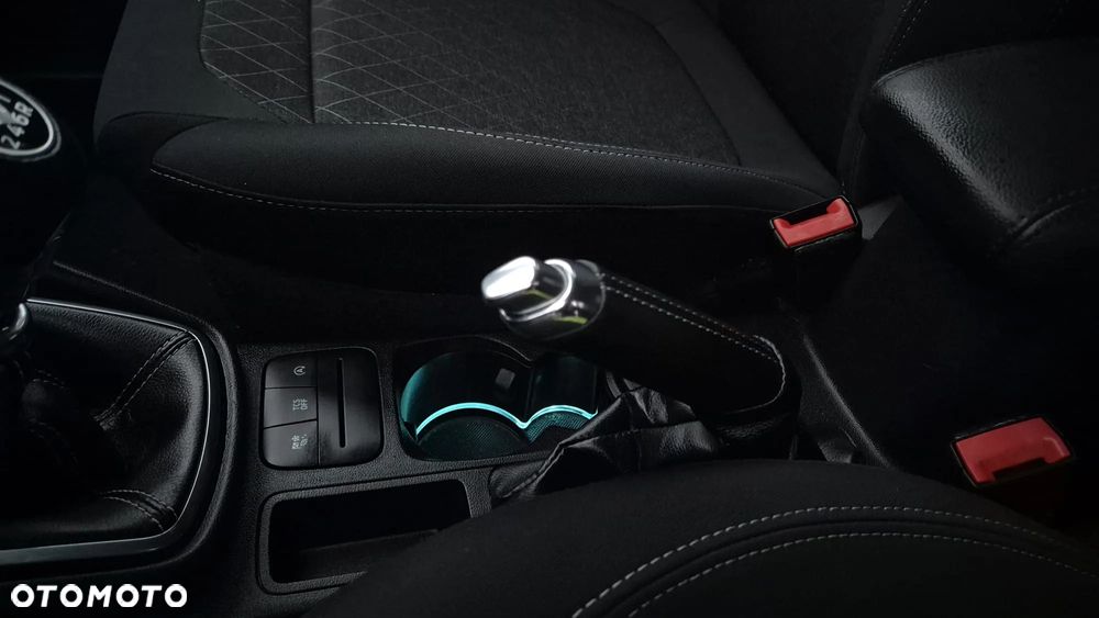 Ford Fiesta 1.0 EcoBoost S&S ACTIVE - 27