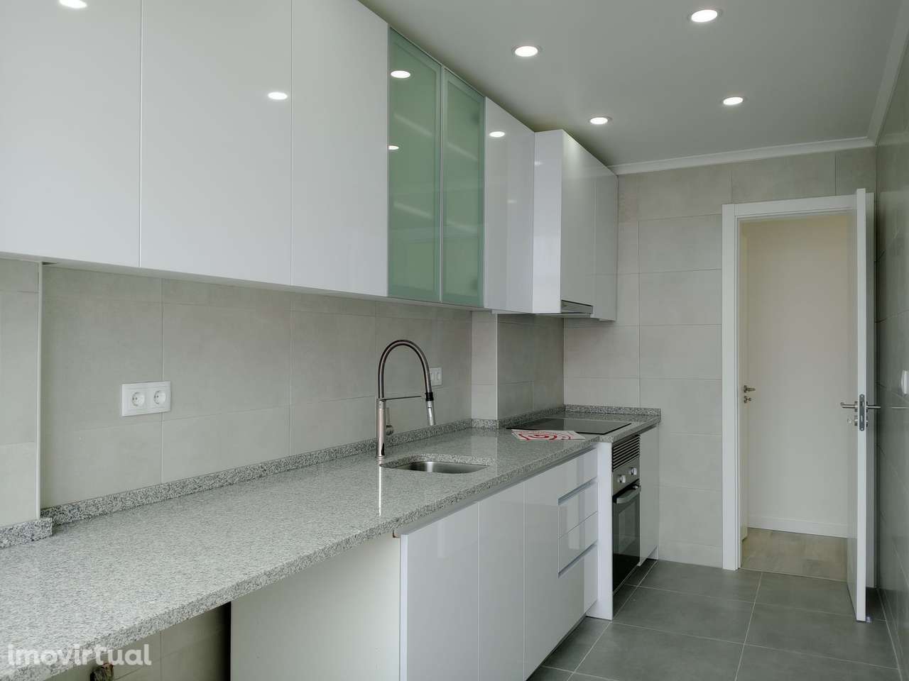 T2+1 Falagueira, Amadora - Grande imagem: 2/16