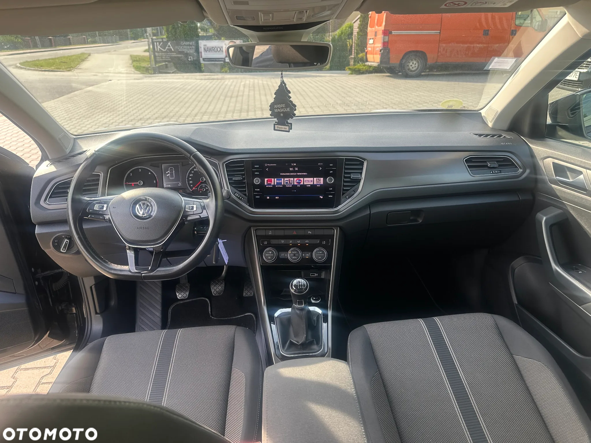 Volkswagen T-Roc 1.6 TDI SCR Style - 11