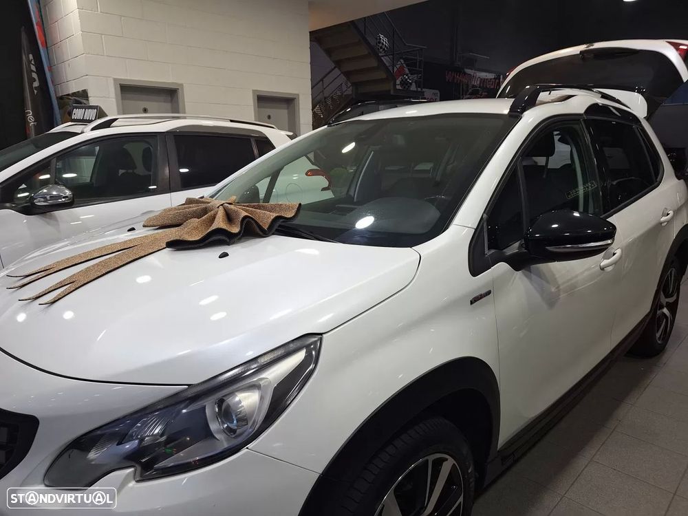 Peugeot 2008 1.2 PureTech GT Line - 8