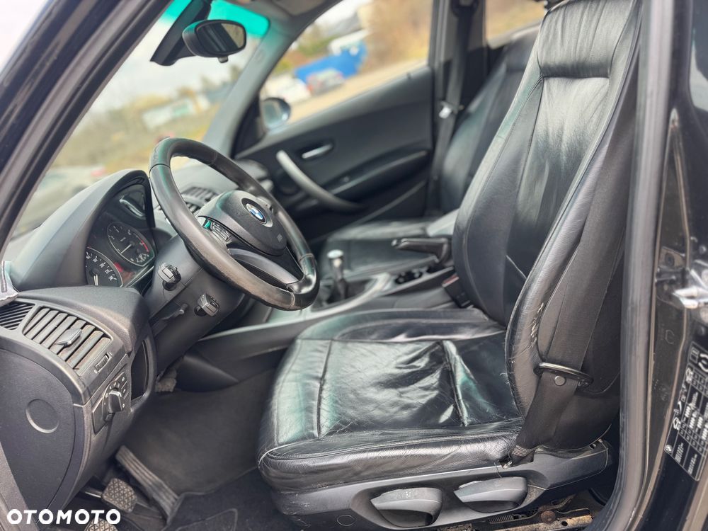 BMW Seria 1 120d DPF - 19