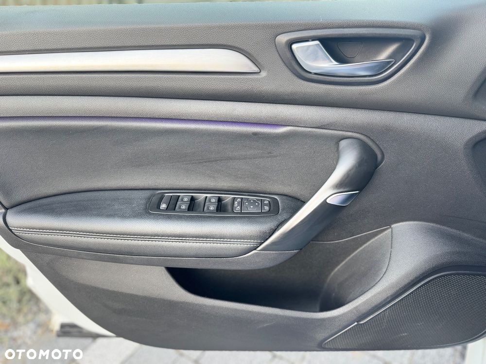 Renault Megane 1.3 TCe FAP Intens - 24