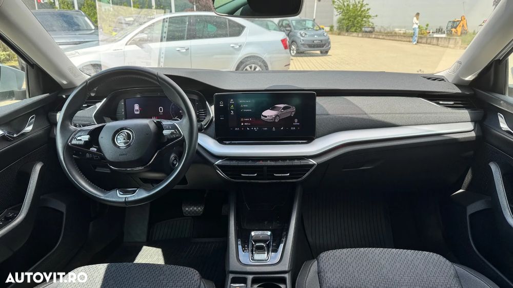 Skoda Octavia 2.0 TDI DSG Style - 12