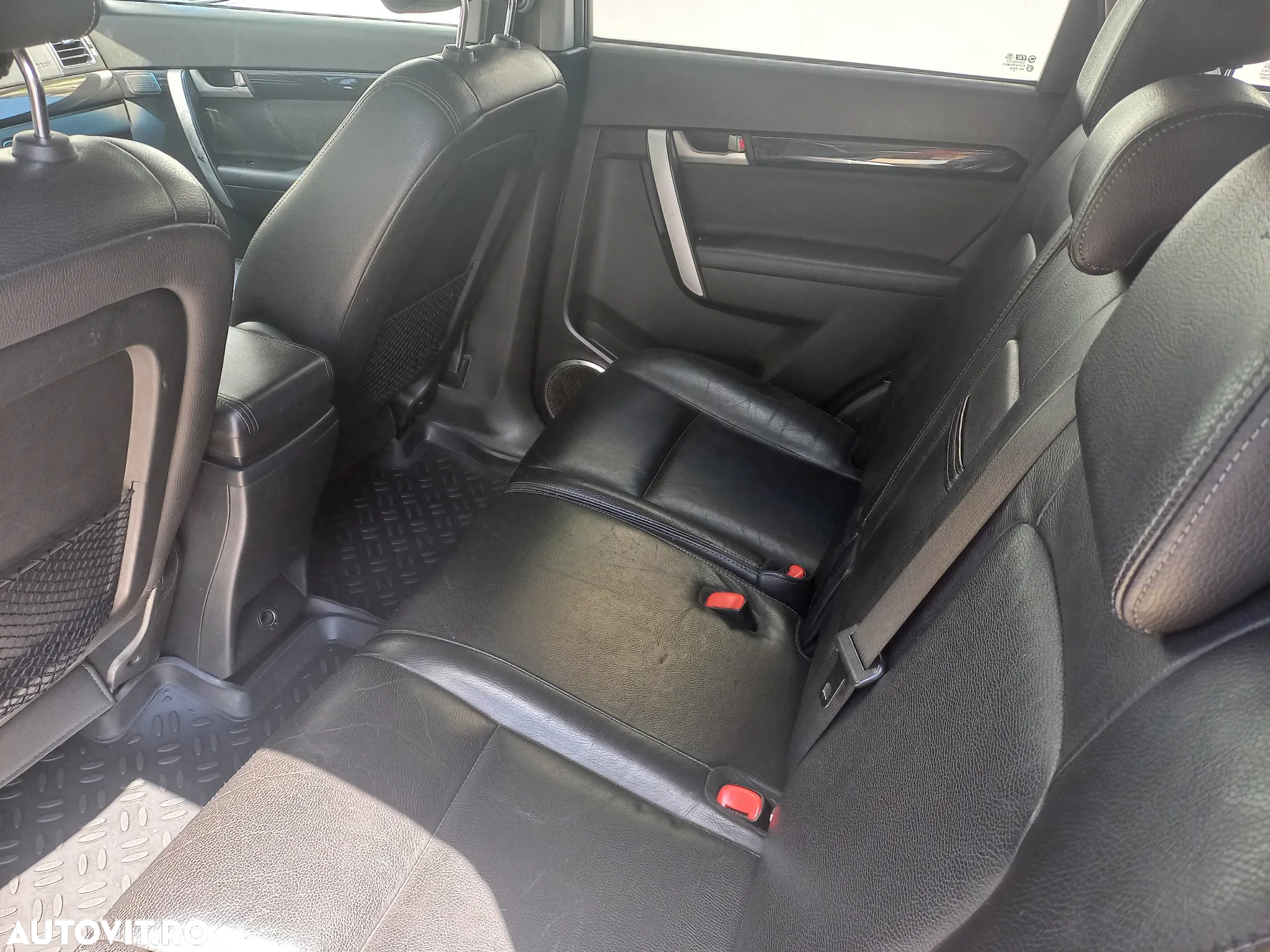 Chevrolet Captiva 2.2D AWD Plus Aut. 7 locuri LT black leather - 10
