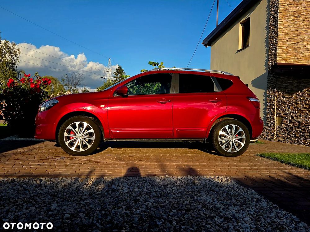 Nissan Qashqai 2.0 4 x 4 tekna - 11