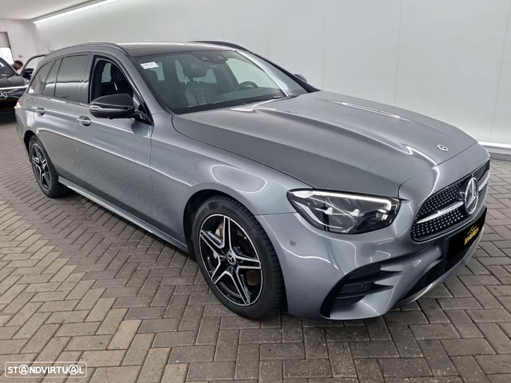 Mercedes-Benz E 300 e Station 9G-TRONIC AMG Line - 2