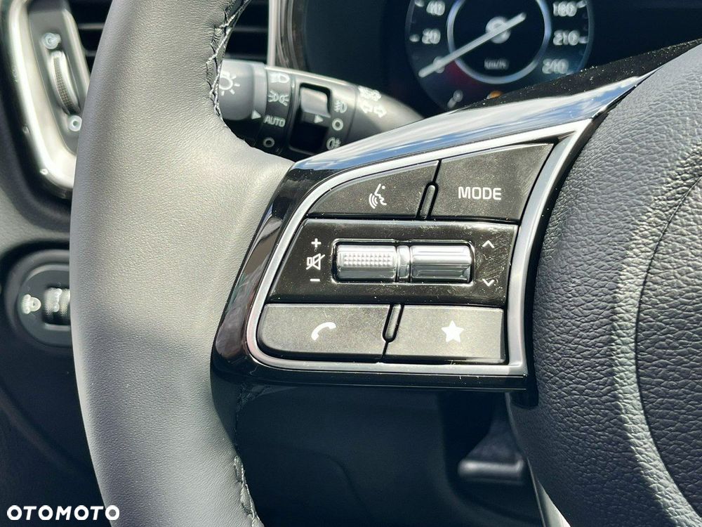 Kia XCeed - 11