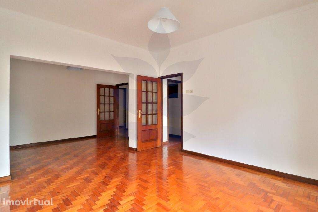 Arrendamento Apartamento T4 em São Victor - Grande imagem: 4/31