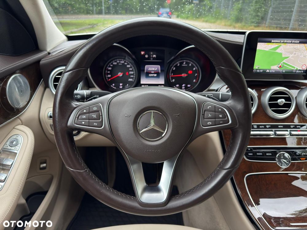Mercedes-Benz Klasa C 200 4-Matic 7G-TRONIC - 19