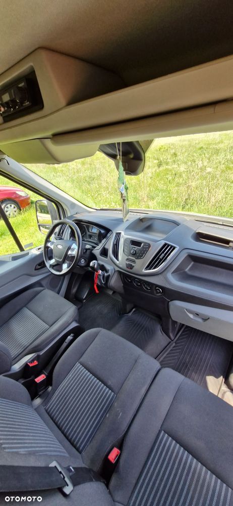 Ford Transit - 11