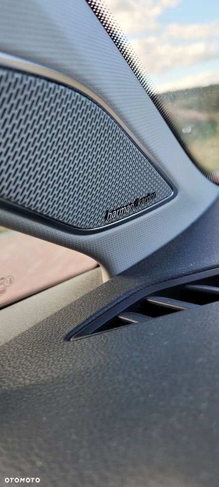 Volkswagen Golf - 19