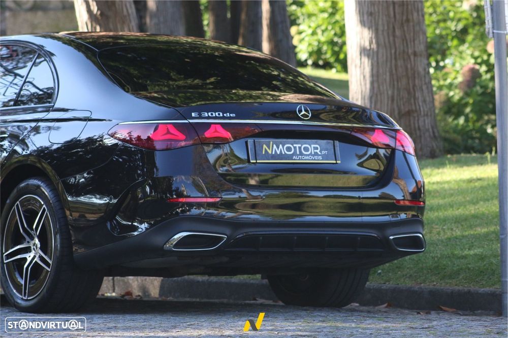 Mercedes-Benz E 300 de 4Matic T 9G-TRONIC AMG Line - 3