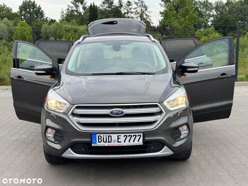 Ford Kuga 2.0 TDCi 4x4 Titanium - 39