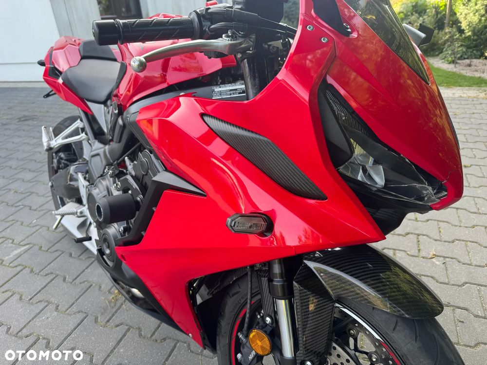Honda CBR - 18