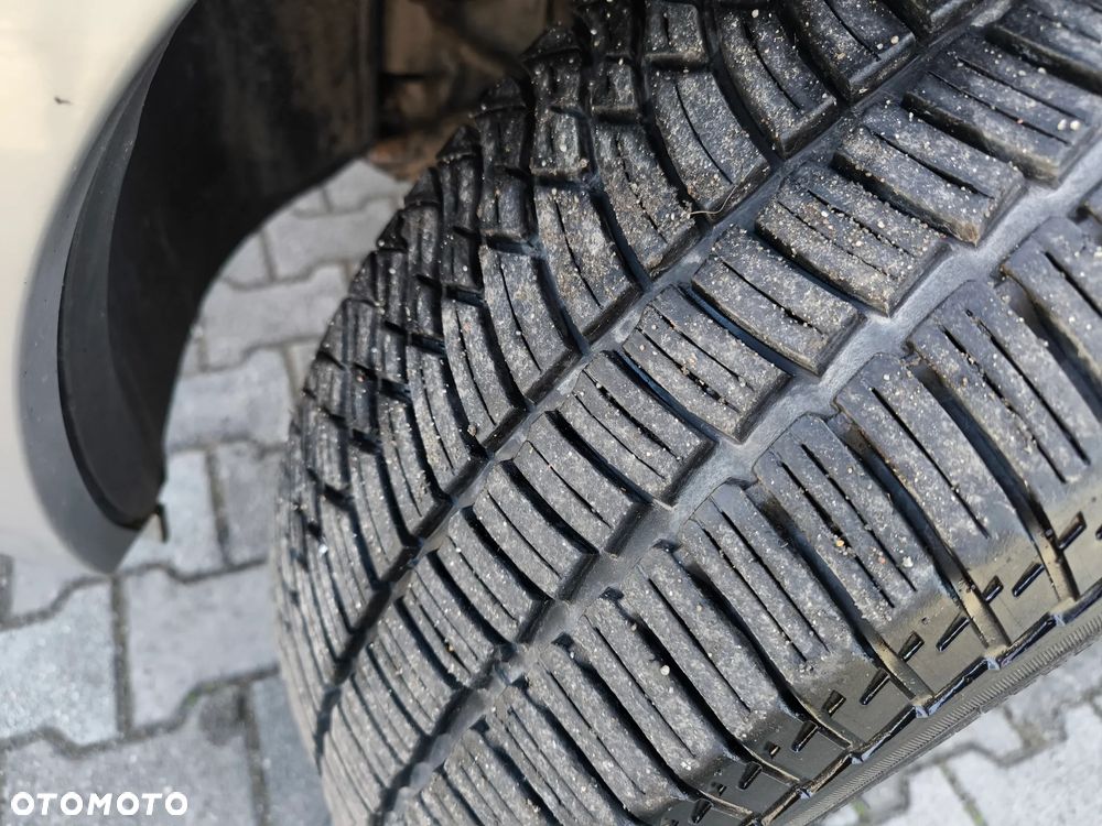 Kia Sorento 2.5 CRDi Expedition - 22